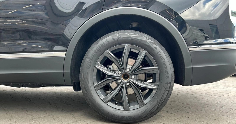 Volkswagen Tiguan Allspace cena 176760 przebieg: 1, rok produkcji 2024 z Dzierżoniów małe 232